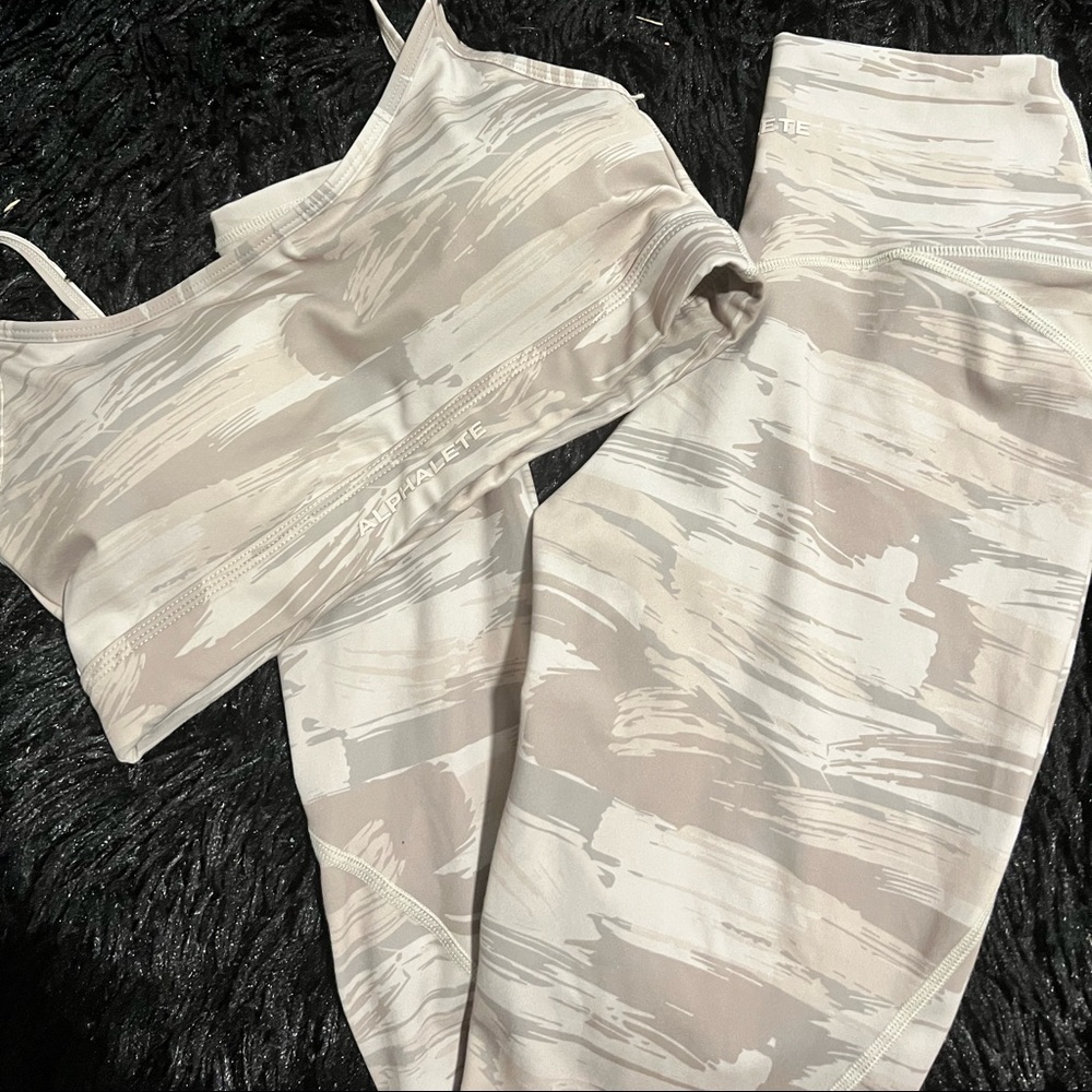 Alphalete surface leggings and sports bra